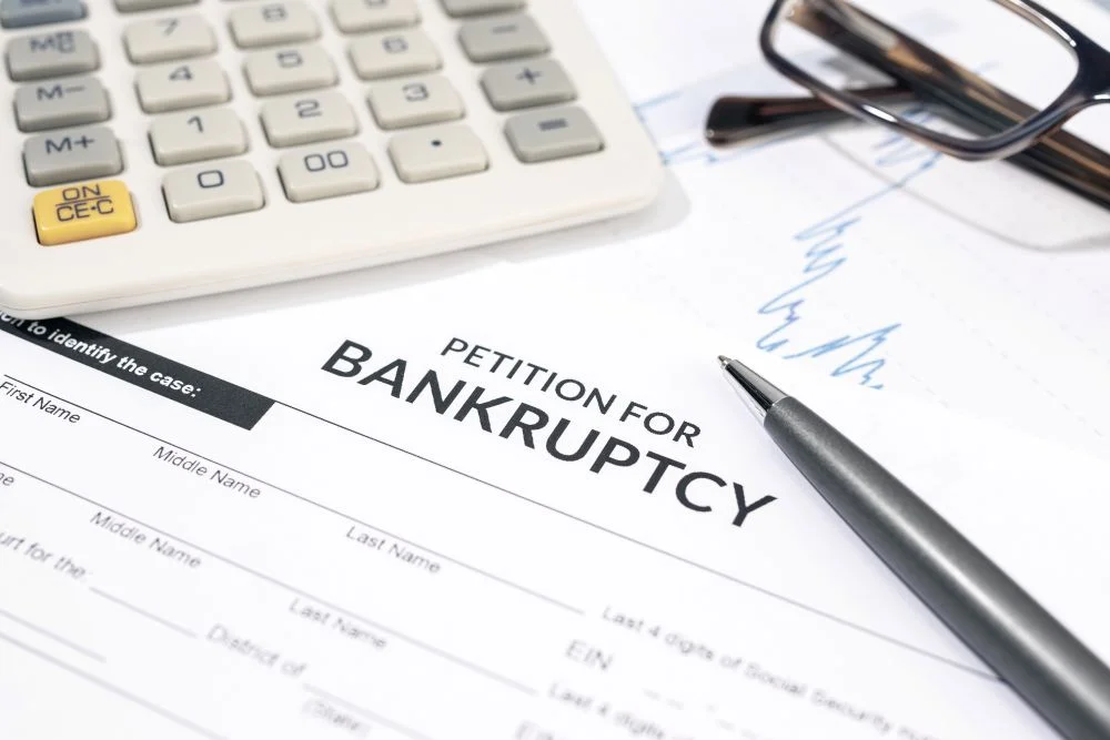 Does Bankruptcy Stop a Foreclosure 